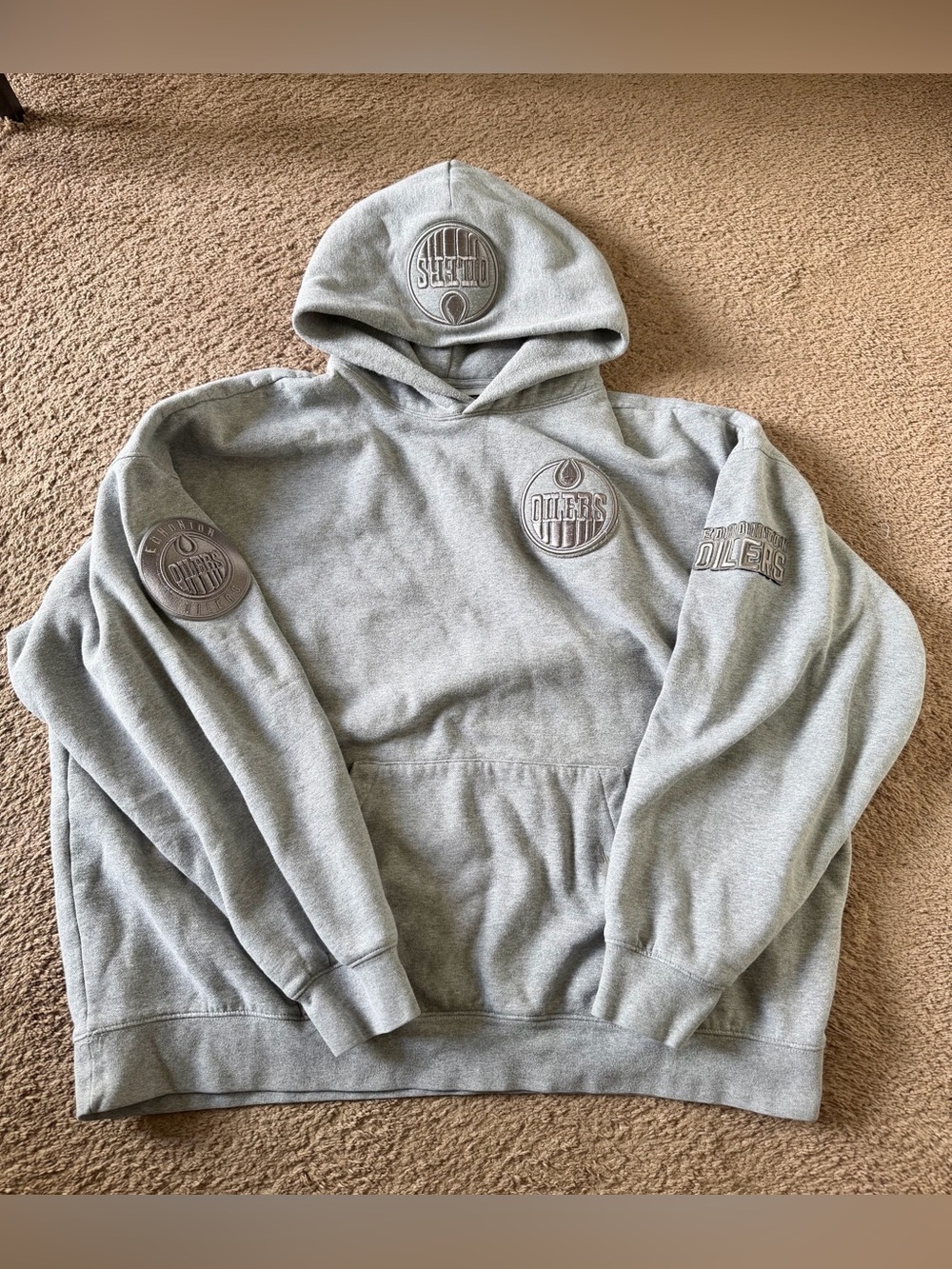 Men's Edmonton Oilers Pro Standard Heather Gray Neutral Pullover Hoodie